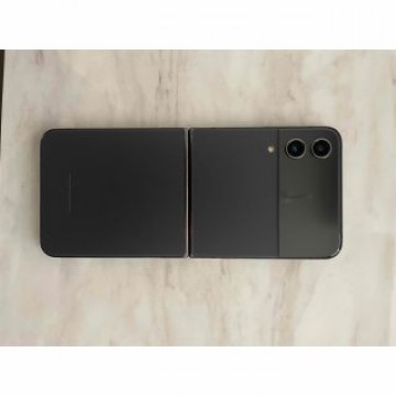 GALAXY Z Flip 4
