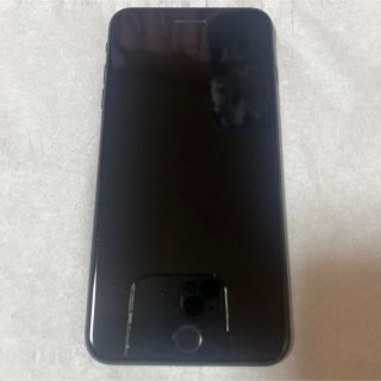 Apple iPhone 7 Plus 128GB ジェットブラック