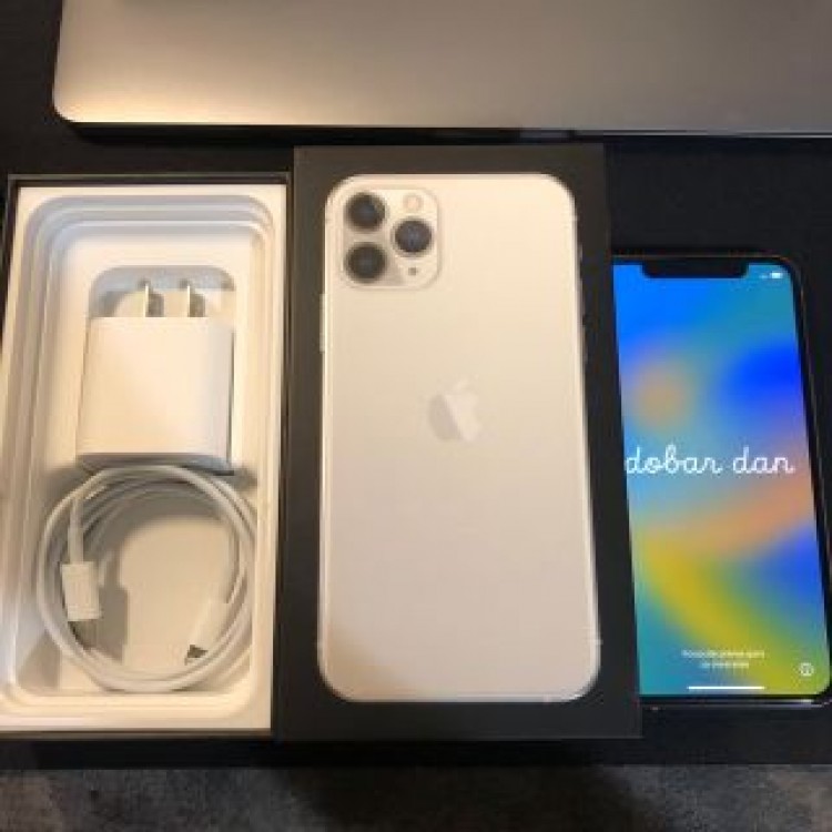 iPhone11pro 256GB  付属品あり　交渉OK