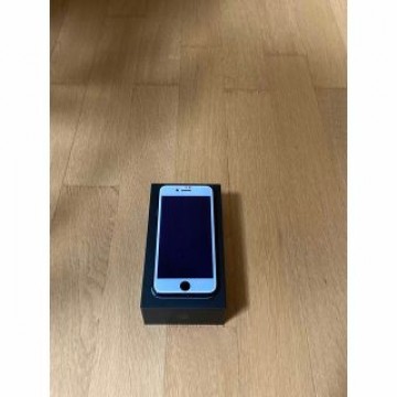 iPhone7 ブラック 128GB