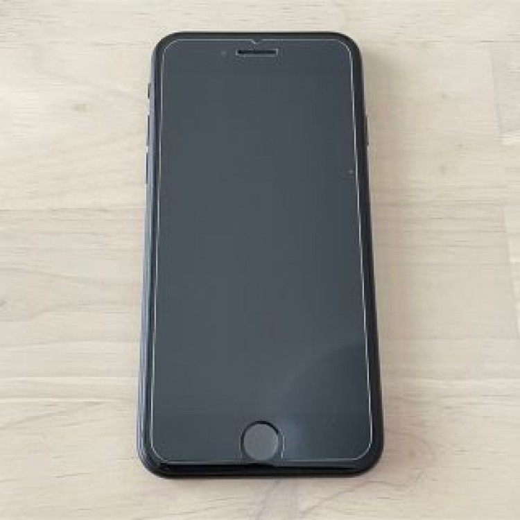 iPhone SE 2 64GB 第二世代