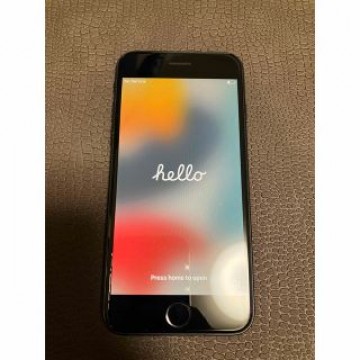 美品　iPhone SE 2世代 64GB ブラックSoftBank