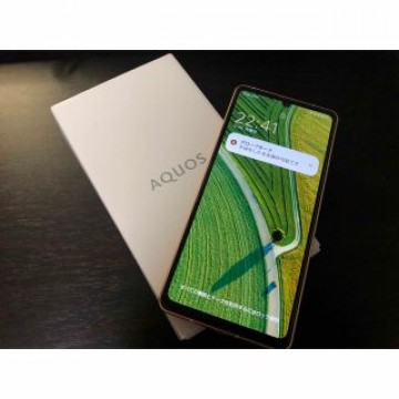 AQUOS Sense6s ライトカッパー　SHG07