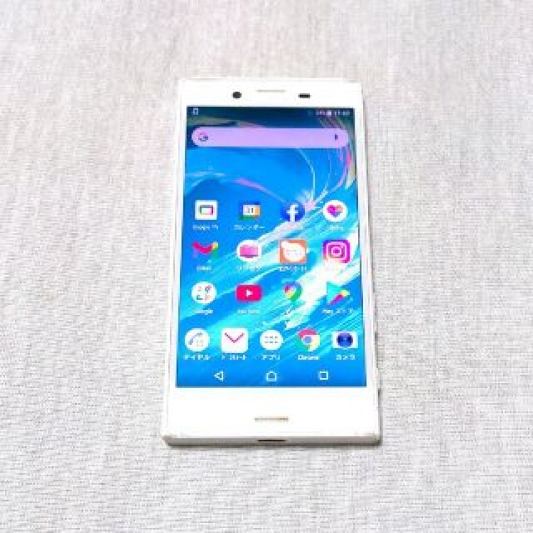 Xperia X Compact SO-02J　ホワイト　SIMフリー　d-3