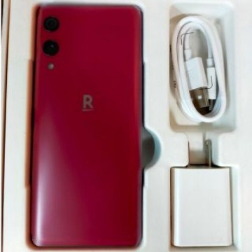 Rakuten Hand 64GB クリムゾンレッド P710 SIMフリー