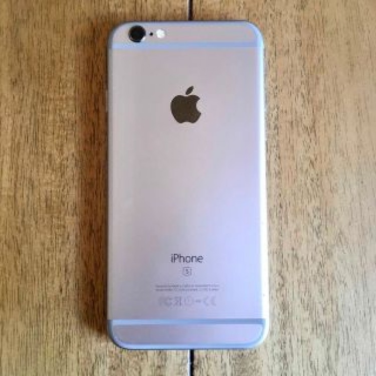 iPhone 6s Space Gray 64 GB docomo