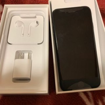 iPhone7 128GB 未使用品