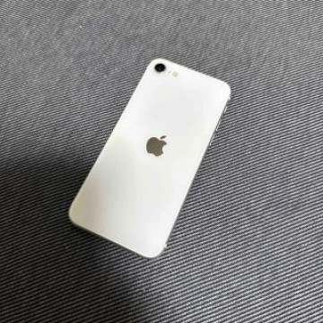 iPhone SE 第二世代 64GB Silver SIMフリー