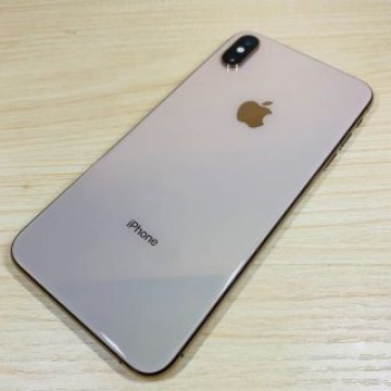 美品 SIMﾌﾘｰ iPhone XS Max 64GB Gold P96