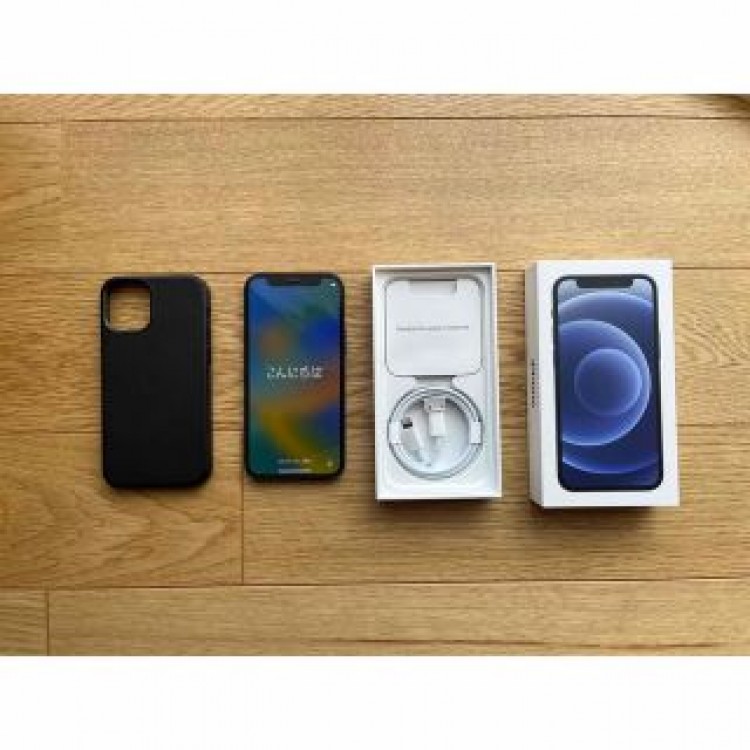 iPhone 12 mini ブラック 128 GB ドコモsimフリー おまけ