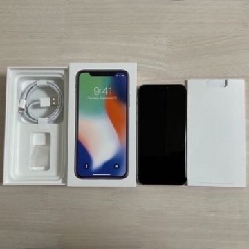 iPhone X 64 GB SIMフリー