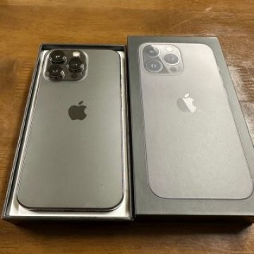 美品 iPhone 13 Pro グラファイト 256 GB SIMフリー