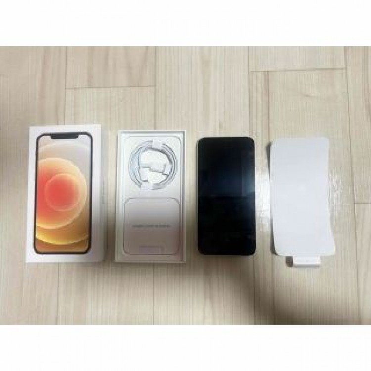 iPhone12 256GB 本体 ホワイト SIMフリー