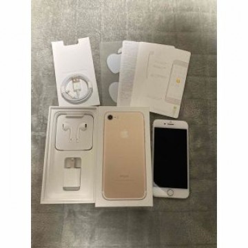 iPhone7 128G docomo SIMフリー済 ゴールド 判定〇