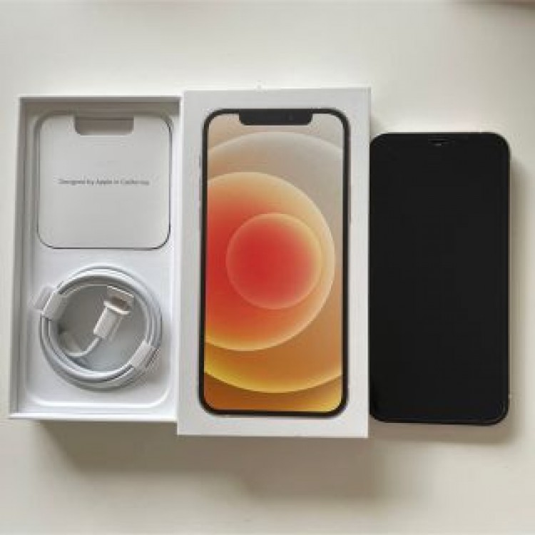 Phone 12ホワイト 64GB