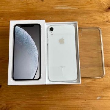 iPhoneXR White 64GB SIMフリー 箱付属品全てあり美品
