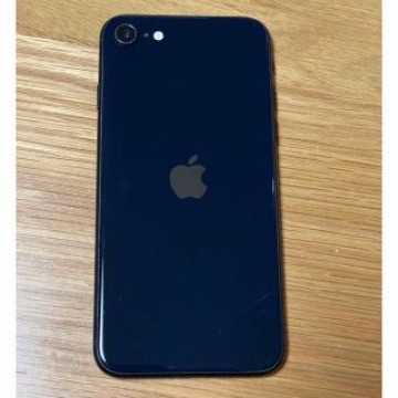 iPhone SE3 最新携帯　SIMフリー