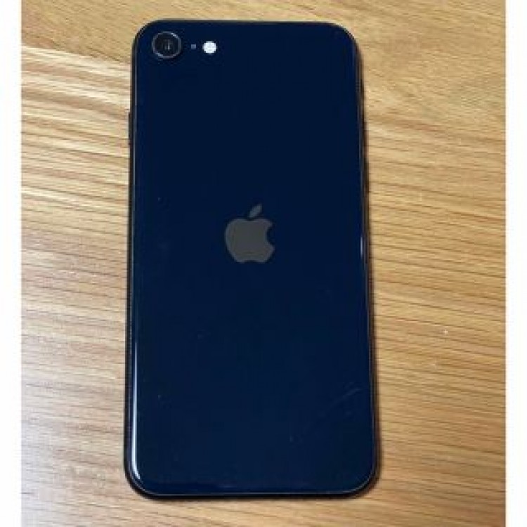 iPhone SE3 最新携帯　SIMフリー