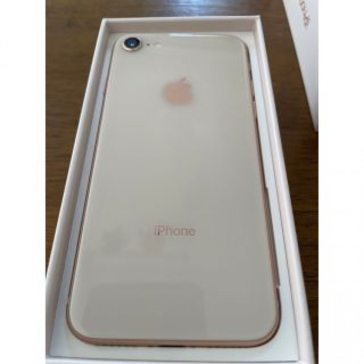 iphone 8  b simフリー ゴールド