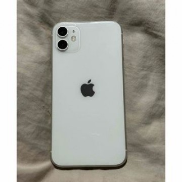 iPhone 11 64GB 本体