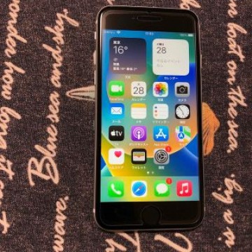 美品　iPhone SE 2世代 64GB デモ機 ホワイト　SoftBank