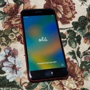 iPhone8 本体のみ 64GB simロック解除済 レッド バッテリー100