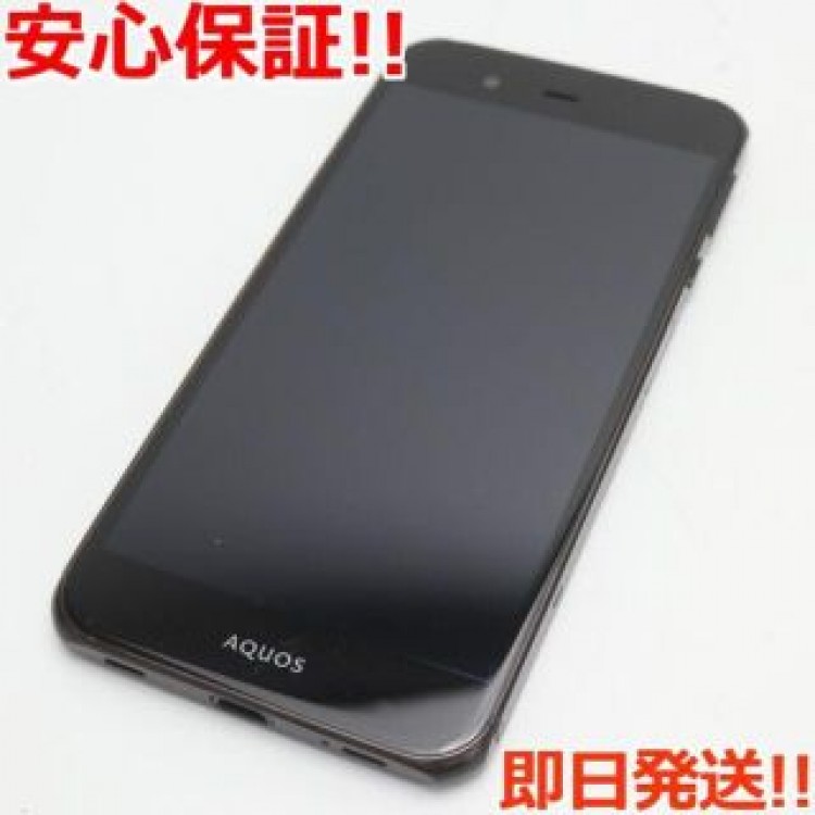 美品 SoftBank 506SH AQUOS Xx3 ブラック