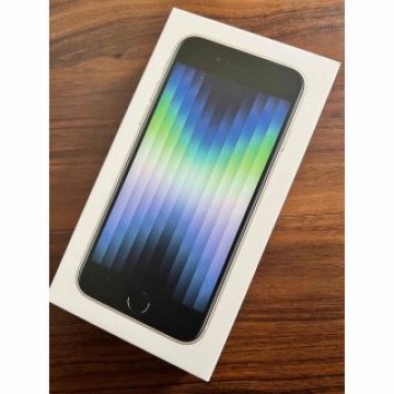 【未使用】iPhone SE  第3世代 64 GB スターライト SIMフリー
