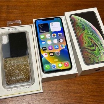 値下げ美品おまけ付きiPhone XS Max 512 SIMロック解除