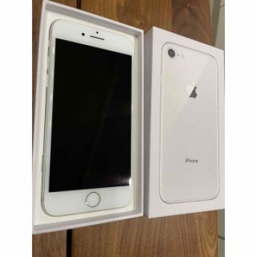 iPhone8 64GB シルバー　本体　MQ792J/A