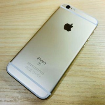 美品 SIMﾌﾘｰ ﾊﾞｯﾃﾘｰ95％ iPhone6s 16GB P73