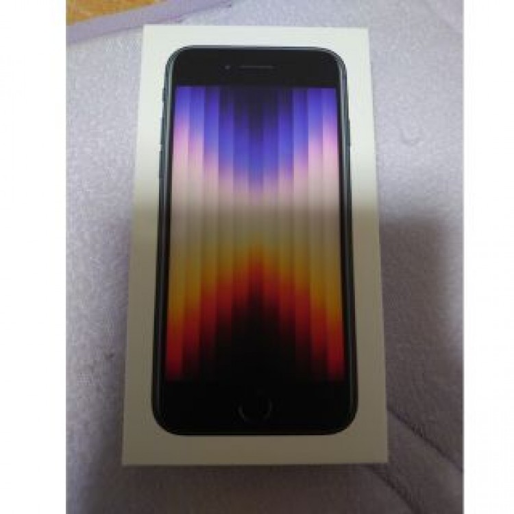 新品未使用 iPhone SE3 第3世代 128GB ミッドナイト SIMフリ