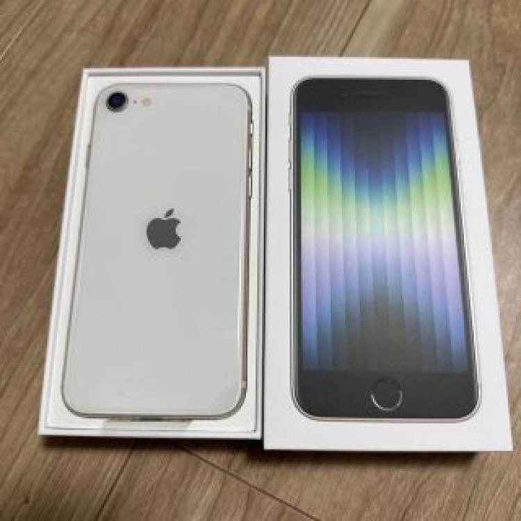 未使用 iPhone SE (第3世代) スターライト128 GB SIMフリー