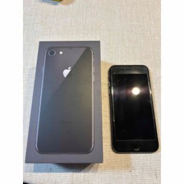 iPhone8 64GB ブラック 黒 中古 docomo