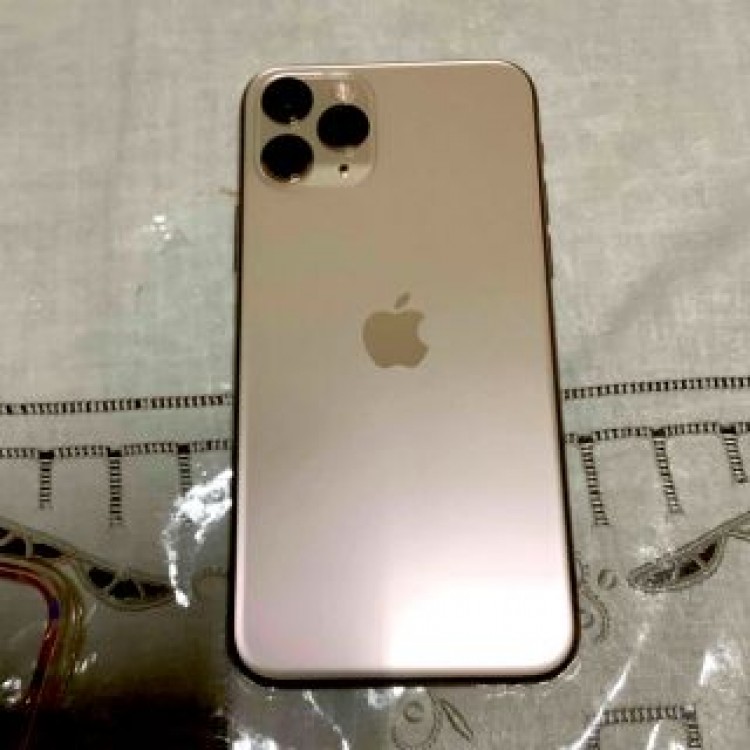 美品　iPhone11pro 256GB  本体のみ