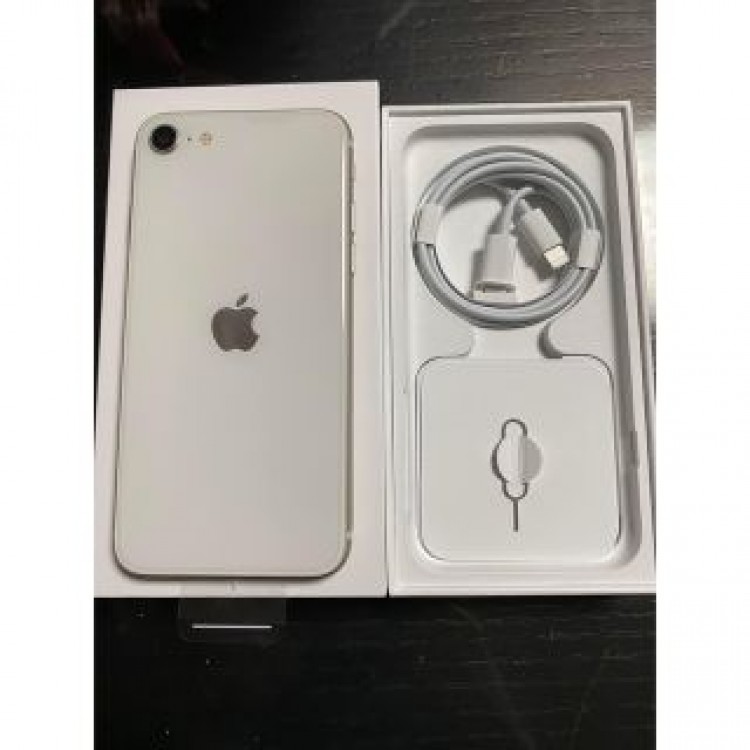 iPhone SE (第3世代) スターライト 64 GB 新品未使用