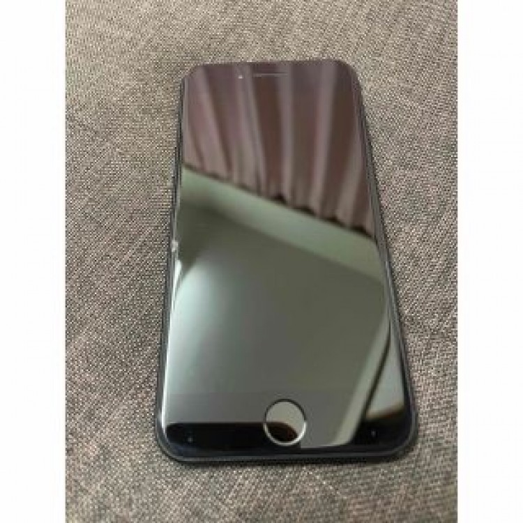 iPhone SE2 第二世代　128GB SIMフリー