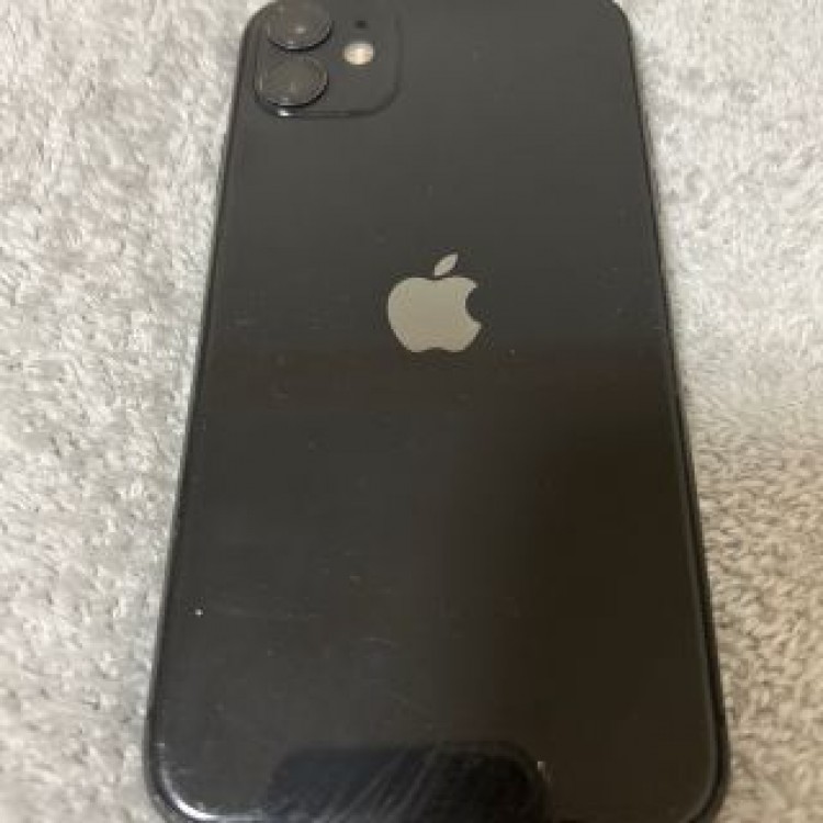 iPhone11 本体　128GB