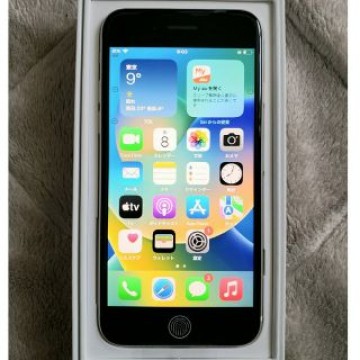 iPhoneSE 第3世代64GB スターライト   新品未使用SIMフリー