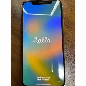 iPhone Xs 256GB シルバー