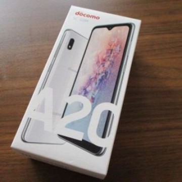 docomo　GalaxyA20　SC-02M♡スマホ未使用品♡ホワイト