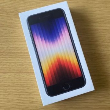 iPhone SE3(第3世代) ミッドナイト 64 GB SIMフリー