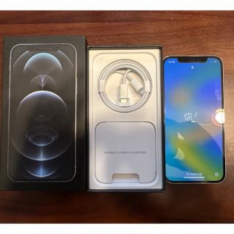iPhone12pro 128GB シルバー