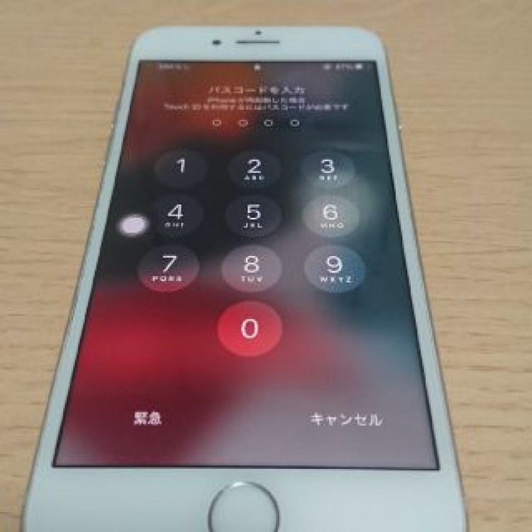 iPhone8 64GB ホワイト