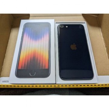 新品未使用 iPhone SE3 第3世代 128GB ミッドナイト