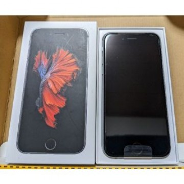 新品未使用 iPhone 6S 32GB スペースグレイ SIMフリー