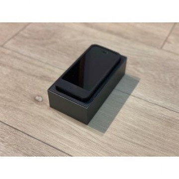 iPhone5 (アメリカSIM用)