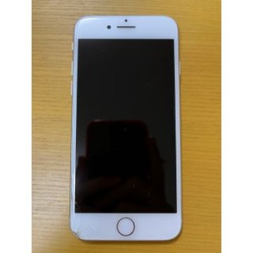 iPhone8 64GB シルバー