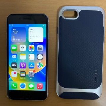 iPhone SE 第2世代 (SE2) 64 GB バッテリー容量99％
