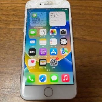 【ジャンク】Apple iPhone 8 64GB シルバー SIMフリー